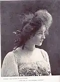 En teatro, en The Admirable Chrichton 1903.