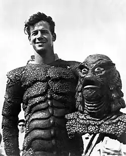 Ricou Browning con su traje de El monstruo de la laguna negra.